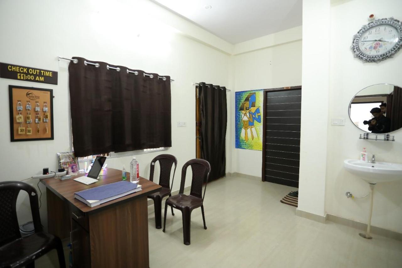 Gully Ghar Hotel Varanasi Ngoại thất bức ảnh
